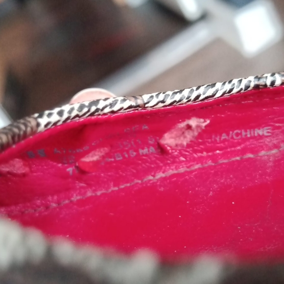 Signature Coach  flats - Picture 10 of 14